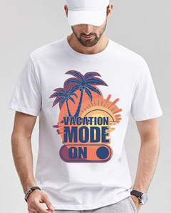 Men's Vacation mode is on Print T-shirt